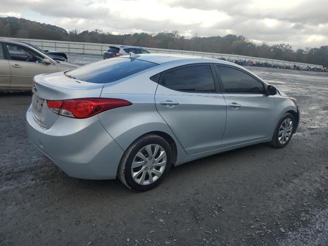 Photo 3 from auction – 2012 HYUNDAI ELANTRA GL with VIN 5NPDH4AE9CH091112