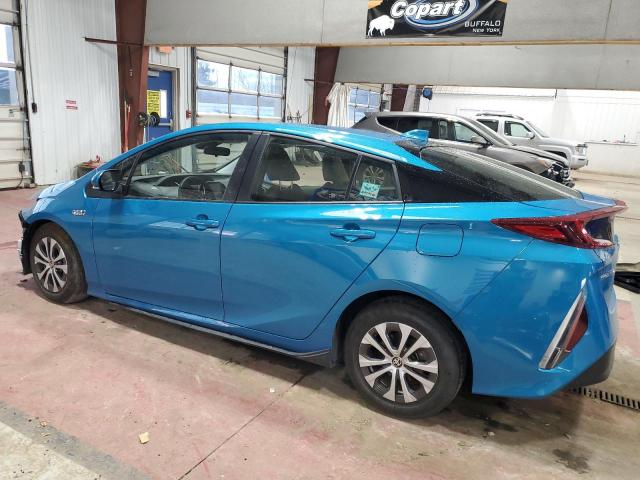 Photo 2 from auction – 2022 TOYOTA PRIUS PRIM with VIN JTDKAMFP3N3226119