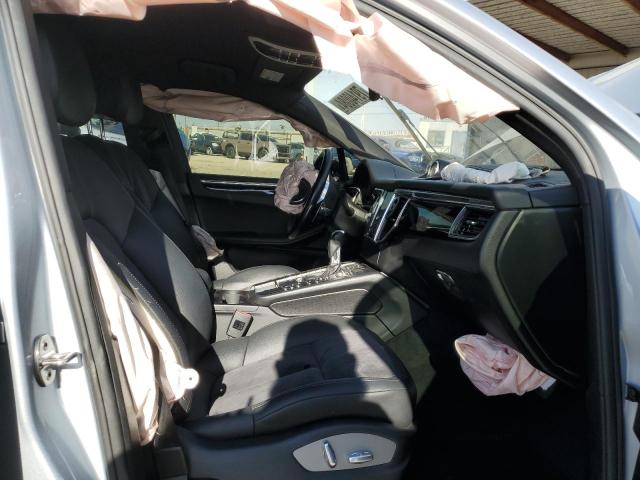 Photo 7 from auction – 2017 PORSCHE MACAN with VIN WP1AA2A53HLB82177