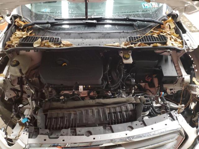 Photo 12 from auction – 2017 FORD ESCAPE SE with VIN 1FMCU9GD2HUA76351