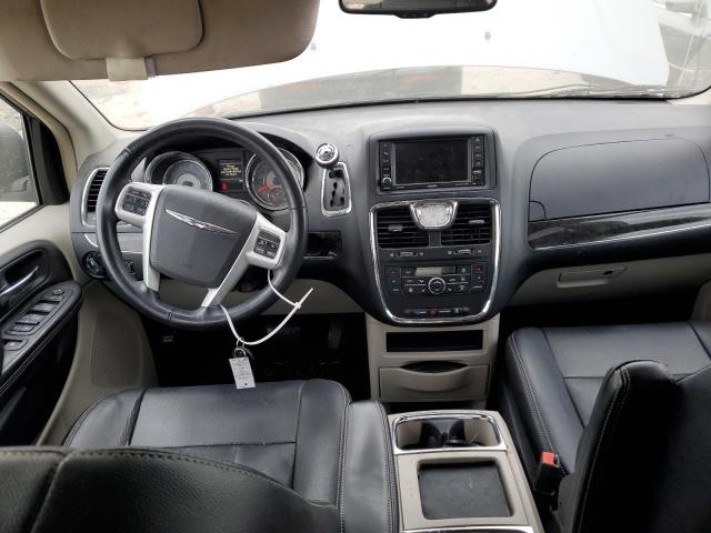 Photo 8 from auction – 2016 CHRYSLER TOWN & COU with VIN 2C4RC1BG6GR254150