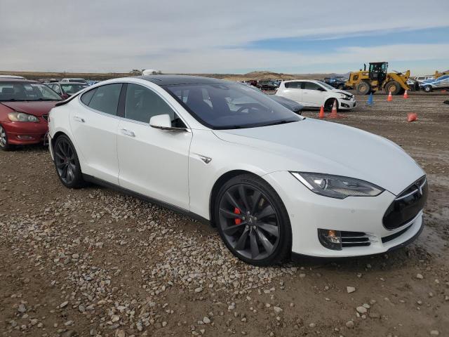 Photo 4 from auction – 2014 TESLA MODEL S with VIN 5YJSA1H22EFP66256