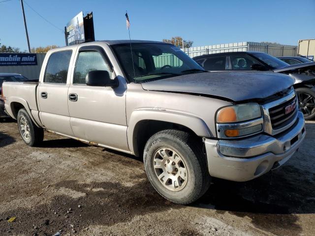 Photo 4 from auction – 2005 GMC SIERRA with VIN 2GTEK13T351162177