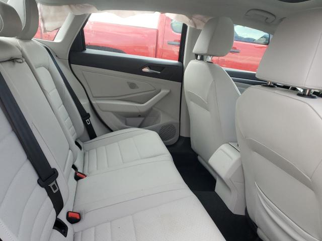Photo 10 from auction – 2024 VOLKSWAGEN JETTA SE with VIN 3VW7M7BU0RM063036