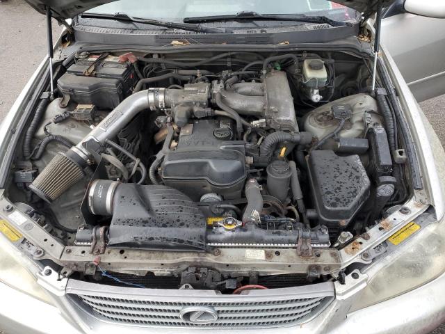 Photo 11 from auction – 2001 LEXUS IS 300 with VIN JTHBD182610025462