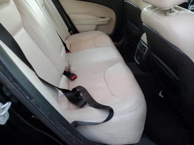 Photo 10 from auction – 2015 CHRYSLER 300 LIMITE with VIN 2C3CCAAG8FH769215
