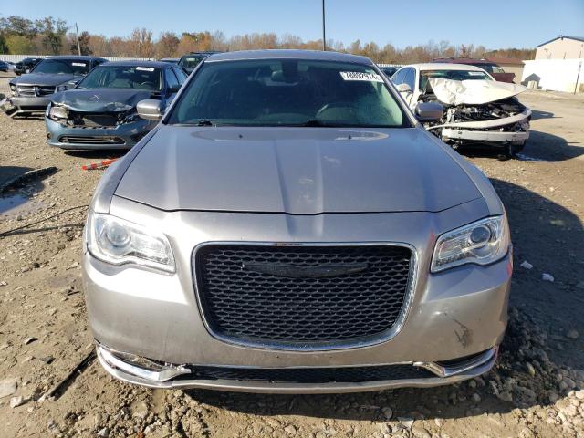 Photo 5 from auction – 2015 CHRYSLER 300 LIMITE with VIN 2C3CCAAG3FH803237