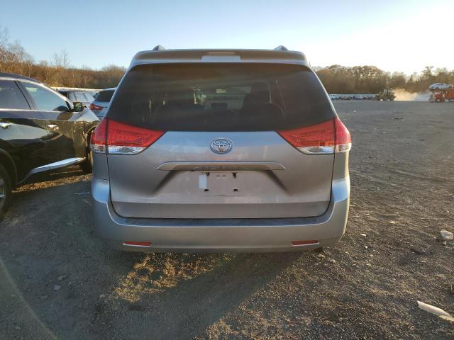 Photo 6 from auction – 2014 TOYOTA SIENNA LE with VIN 5TDKK3DC1ES419164
