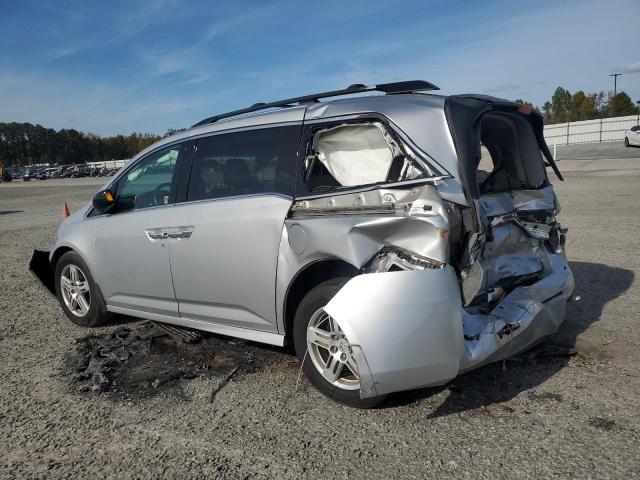 Photo 2 from auction – 2013 HONDA ODYSSEY TO with VIN 5FNRL5H94DB080943