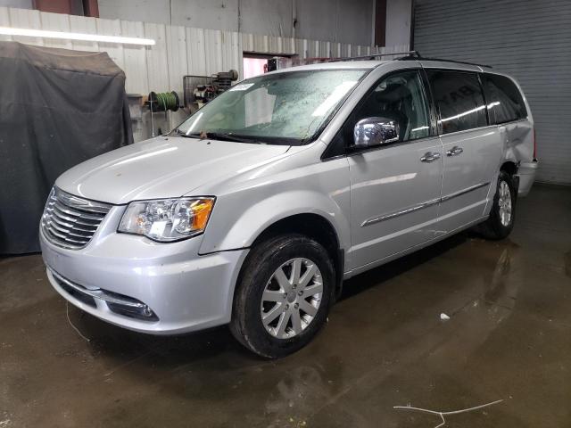 Photo 1 from auction – 2012 CHRYSLER TOWN & COU with VIN 2C4RC1CGXCR394937