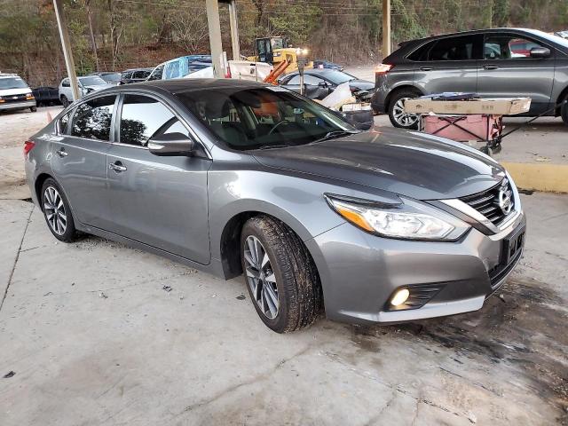 Photo 4 from auction – 2017 NISSAN ALTIMA 2.5 with VIN 1N4AL3AP4HC198798