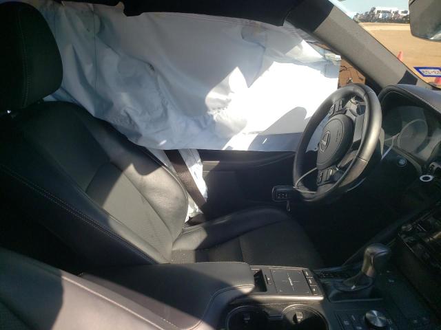 Photo 7 from auction – 2021 LEXUS IS 300 with VIN JTHCA1D25M5115714