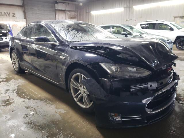 Photo 4 from auction – 2013 TESLA MODEL S with VIN 5YJSA1CN1DFP20675