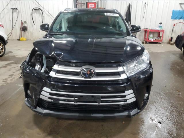 Photo 5 from auction – 2019 TOYOTA HIGHLANDER with VIN 5TDJZRFH9KS578707