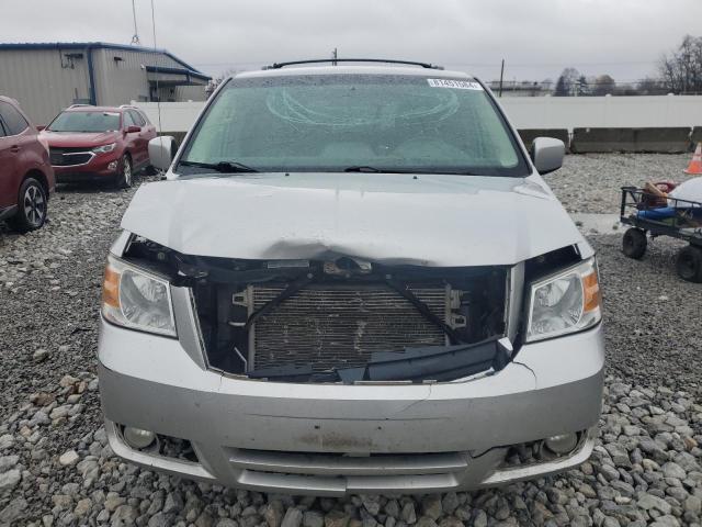 Photo 5 from auction – 2010 DODGE GRAND CARA with VIN 2D4RN6DX7AR336399