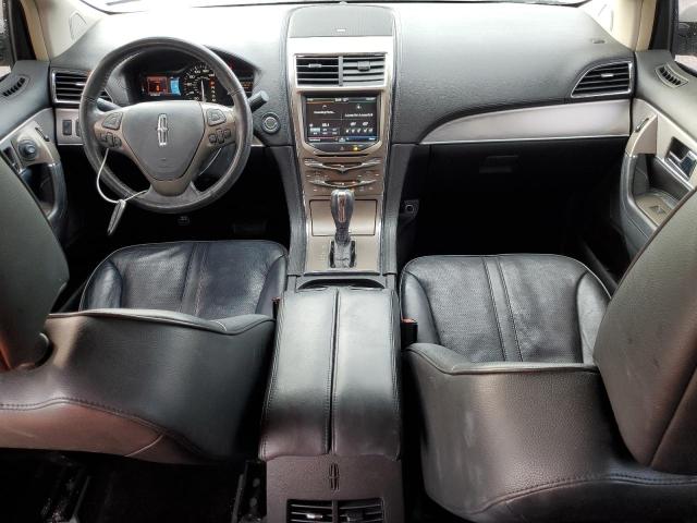 Photo 8 from auction – 2011 LINCOLN MKX with VIN 2LMDJ8JK0BBJ20427