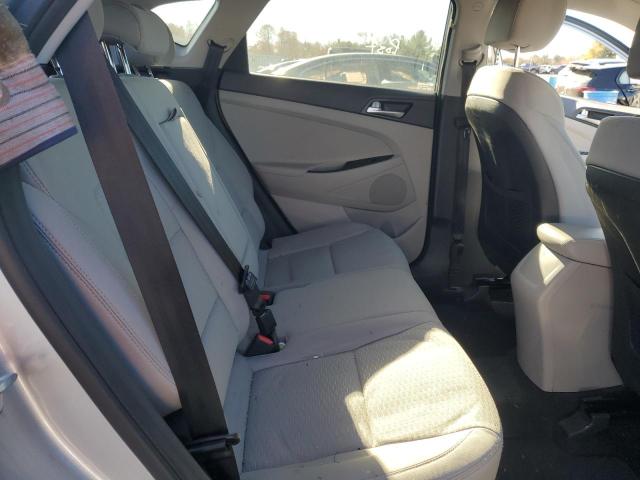 Photo 11 from auction – 2019 HYUNDAI TUCSON SE with VIN KM8J2CA48KU839533