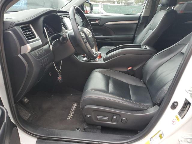 Photo 7 from auction – 2019 TOYOTA HIGHLANDER with VIN 5TDKZRFH1KS571240