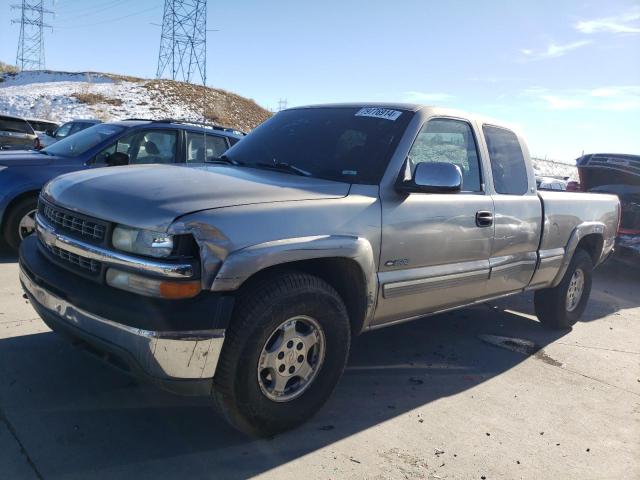 CHEVROLET SILVERADO 2000 with VIN 1GCEK19T6YE174978 - Photo from auction