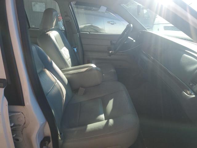 Photo 7 from auction – 2003 FORD CROWN VICT with VIN 2FAFP74W33X196427