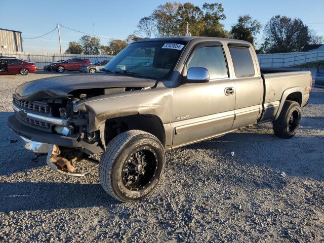CHEVROLET SILVERADO 2002 with VIN 2GCEK19T921250623 - Photo from auction