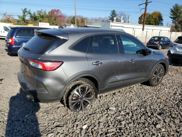 Photo 3 from auction – 2021 FORD ESCAPE SE with VIN 1FMCU0G64MUA25571