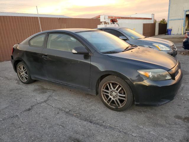 Photo 4 from auction – 2005 TOYOTA SCION TC with VIN JTKDE167250052243