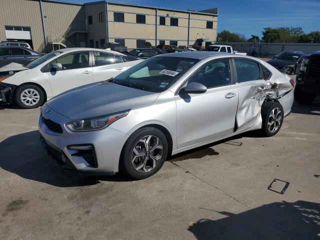 KIA FORTE FE 2019 with VIN 3KPF24AD2KE084782 - Photo from auction