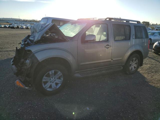 NISSAN PATHFINDER 2005 with VIN 5N1AR18W75C755043 - Photo from auction