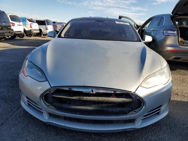 Photo 5 from auction – 2013 TESLA MODEL S with VIN 5YJSA1DP3DFP04655