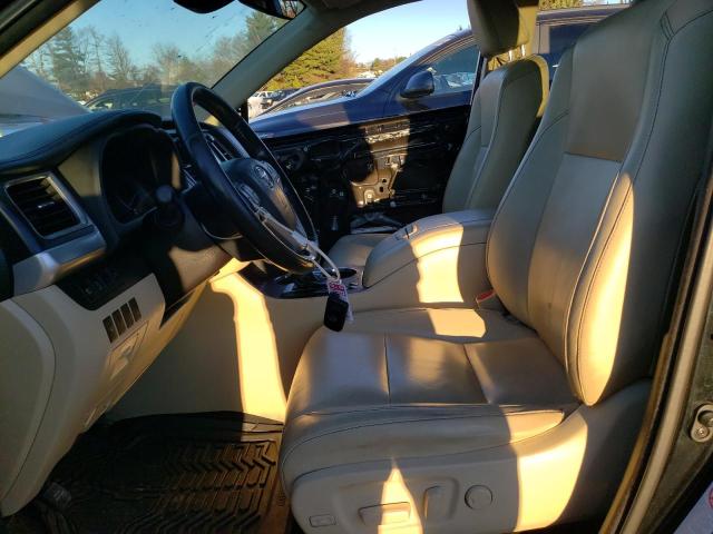 Photo 7 from auction – 2017 TOYOTA HIGHLANDER with VIN 5TDJZRFH3HS389706
