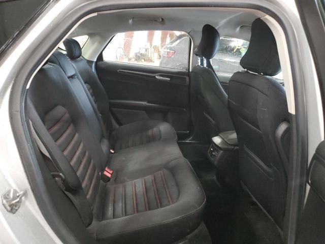 Photo 10 from auction – 2016 FORD FUSION SE with VIN 3FA6P0HD7GR361495