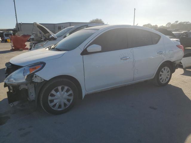 NISSAN VERSA S 2015 with VIN 3N1CN7AP4FL933708 - Photo from auction