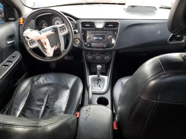 Photo 8 from auction – 2013 CHRYSLER 200 LIMITE with VIN 1C3CCBCGXDN526044