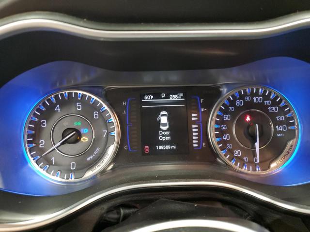 Photo 9 from auction – 2015 CHRYSLER 200 LIMITE with VIN 1C3CCCAB7FN757192