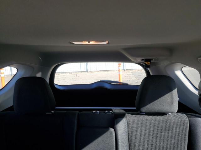 Photo 10 from auction – 2017 TOYOTA RAV4 LE with VIN 2T3BFREVXHW619258