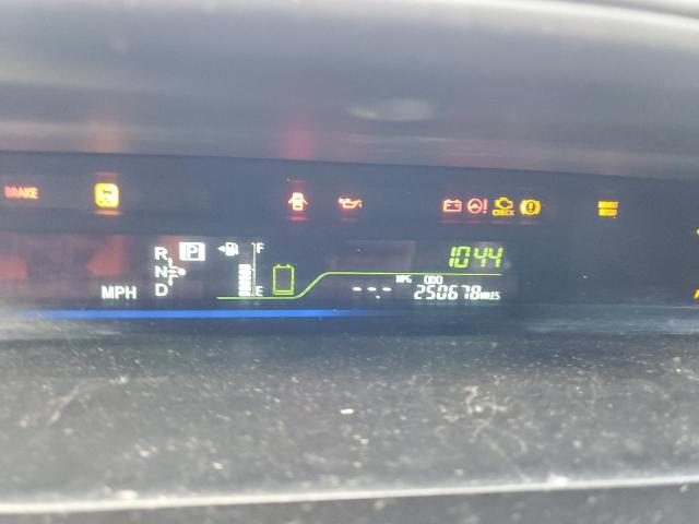Photo 9 from auction – 2013 TOYOTA PRIUS V with VIN JTDZN3EU8D3225292