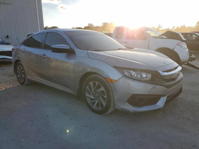 Photo 4 from auction – 2018 HONDA CIVIC EX with VIN 2HGFC2F86JH605066