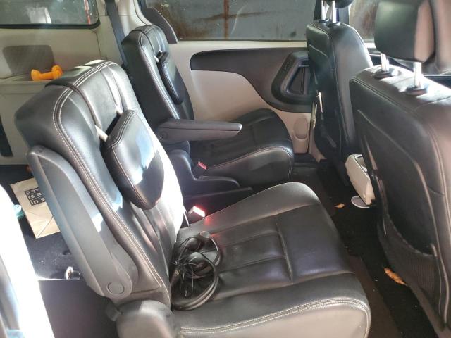 Photo 10 from auction – 2013 CHRYSLER TOWN & COU with VIN 2C4RC1BG0DR779152