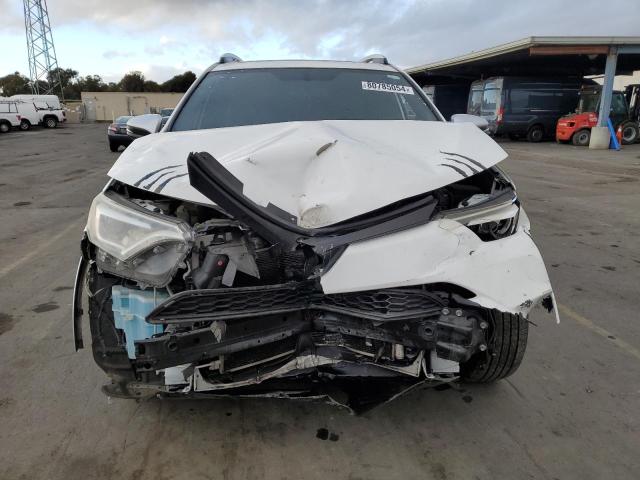 Photo 5 from auction – 2016 TOYOTA RAV4 SE with VIN JTMNFREV6GD092196