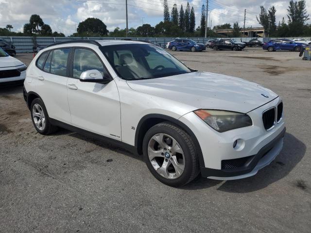 Photo 4 from auction – 2015 BMW X1 SDRIVE2 with VIN WBAVM1C55FV315473