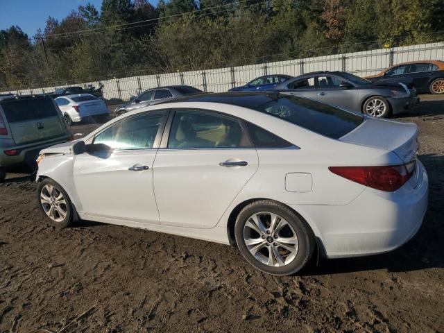 Photo 2 from auction – 2013 HYUNDAI SONATA SE with VIN 5NPEC4AC3DH541243