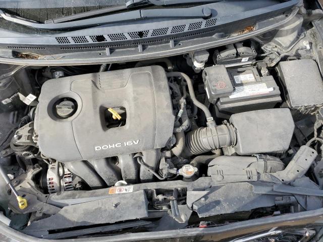 Photo 11 from auction – 2017 KIA FORTE LX with VIN 3KPFK4A72HE077091