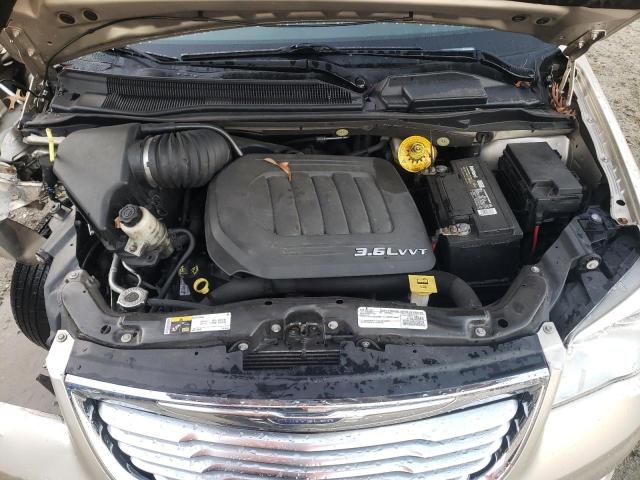 Photo 12 from auction – 2016 CHRYSLER TOWN & COU with VIN 2C4RC1AGXGR193709