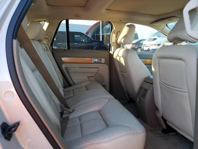Photo 11 from auction – 2007 LINCOLN MKX with VIN 2LMDU88C87BJ15411