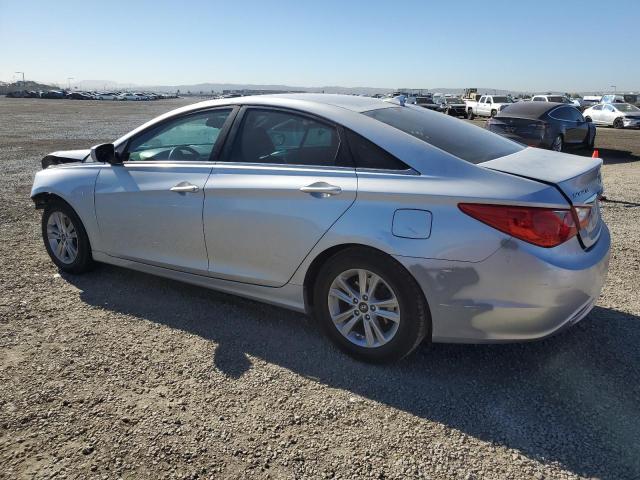 Photo 2 from auction – 2013 HYUNDAI SONATA GLS with VIN 5NPEB4AC6DH707953