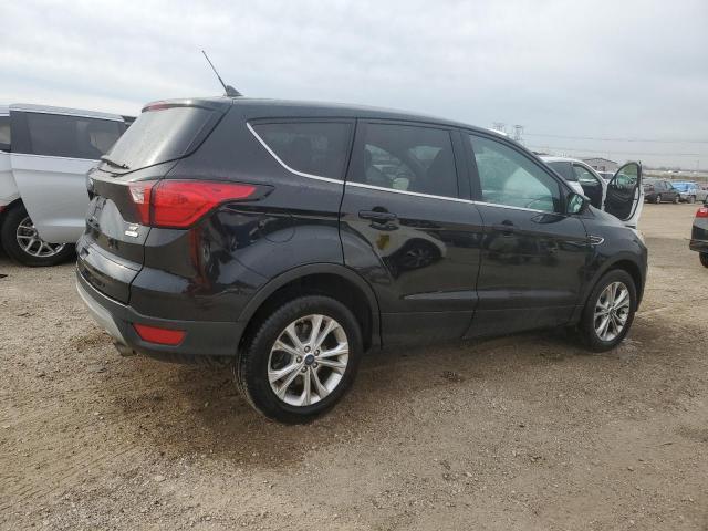 Photo 3 from auction – 2019 FORD ESCAPE SE with VIN 1FMCU0GD9KUB99454
