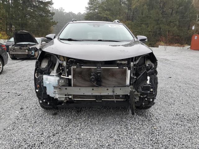 Photo 5 from auction – 2017 TOYOTA RAV4 XLE with VIN JTMRFREV5HJ704554
