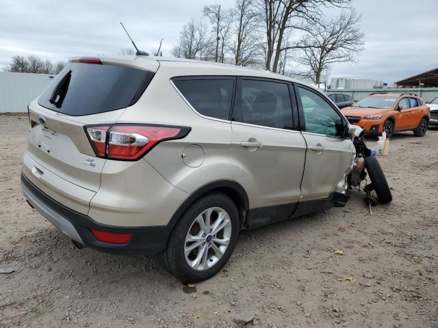 Photo 3 from auction – 2017 FORD ESCAPE SE with VIN 1FMCU9GD4HUD02809
