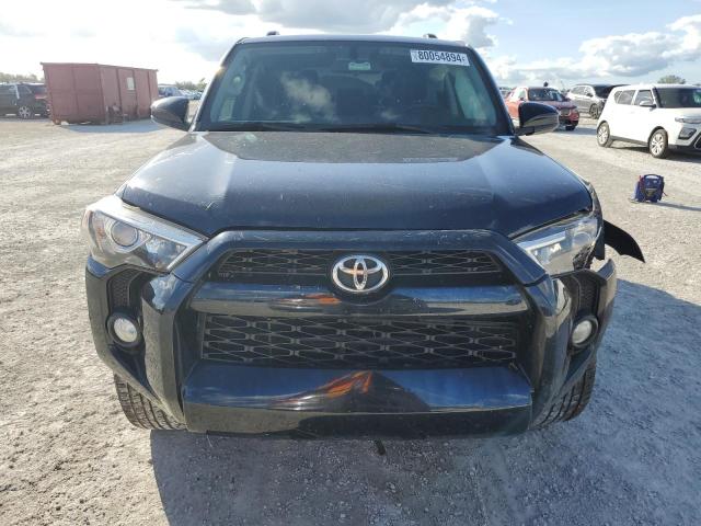 Photo 5 from auction – 2019 TOYOTA 4RUNNER SR with VIN JTEZU5JR0K5204420